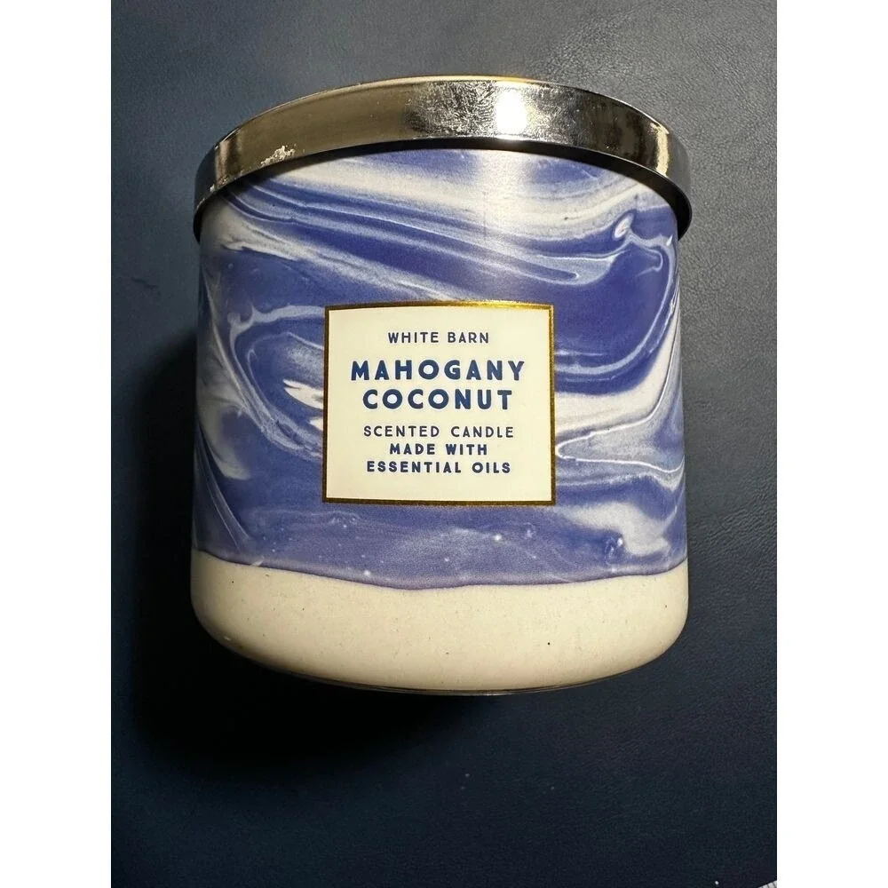 White Barn Mahogany Coconut 3-Wick Scented Candle 14.5 oz Essential Oils - Picture 1 of 4